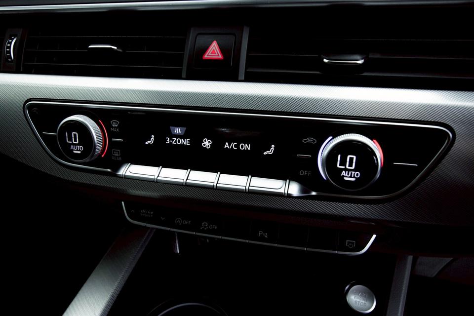 ✨ AUDI A4 2.0 45 TFSI QUATTRO S LINE AT ปี 2017 B9 รูปที่ 10