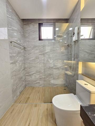 ขายพูลวิลล่าหรู บ้านใหม่ ทำเล ห่างวัดห้วยใหญ่ 5นาที จากถนนสุขุมวิทแยกศาลพัทยา 10นาที ชลบุรี 8