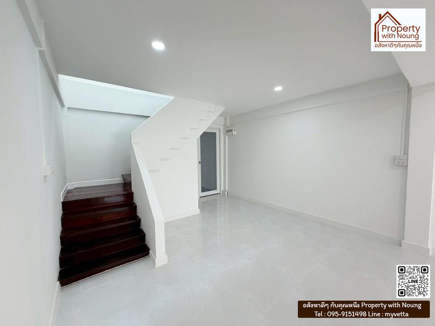 ทาวน์เฮาส์ลาดปลาเค้า 2 ชั้น แถมฟรี แอร์ 2 เครื่อง ซอยเสนานิคม1 ถนนเสนานิคม1 ซ.38 ลาดปลาเค้า รีโนเวทใหม่พร้อมอยู่ มีปั๊มน้ำ 7