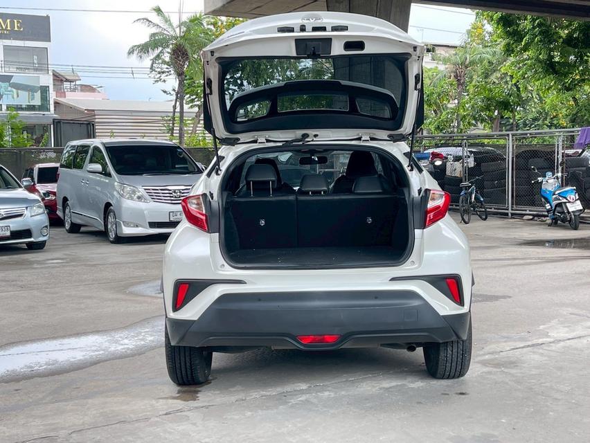 ขาย Toyota CHR 1.8Mid ปี19 13