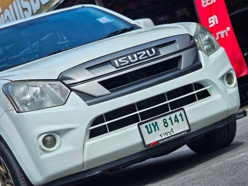 ISUZU
