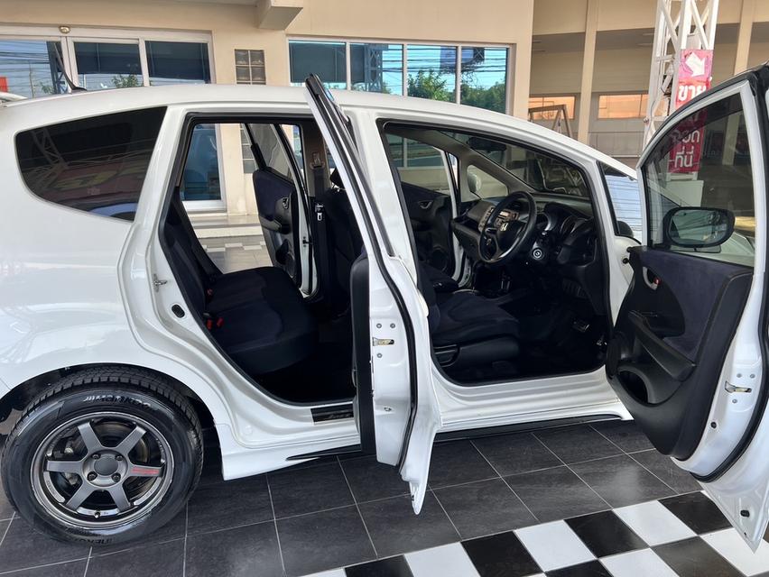 รหัสรถ KCY179 HONDA JAZZ 1.5S AUTO ปี 2011 6