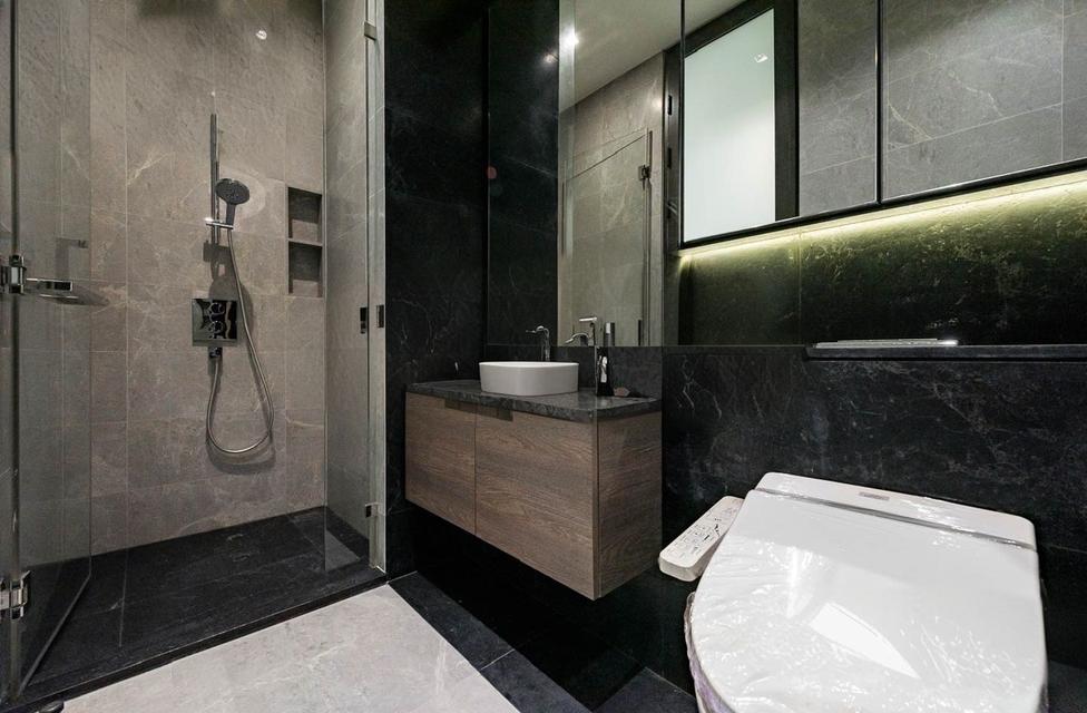 ขายคอนโดหรู 28 Chidlom ใจกลางชิดลม พร้อมอยู่ ห้องใหม่ไม่เคยเข้าอยู่ 9