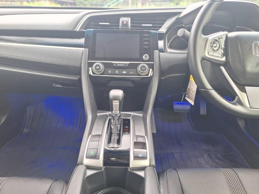 HONDA CIVIC 1.8EL 2019 16