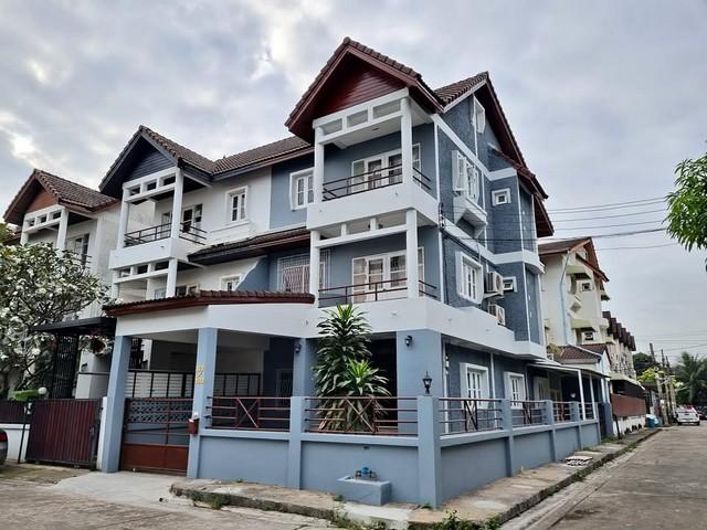 ให้เช่าบ้านเดี่ยว หมู่บ้านโพธิ์แก้ว ประชาชื่น-แจ้งวัฒนะ ใกล้เซ็นทรัล แจ้งวัฒนะ, มหาวิทยาลัยธุรกิจบัณฑิต บ้านสไตล์บ้านแฝด 1