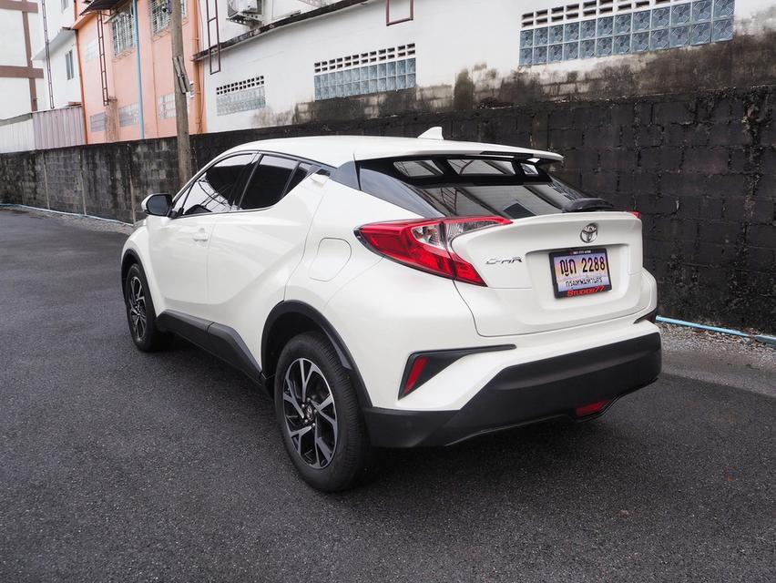 Toyota  Chr 1.8 Mid ปี 2020 7