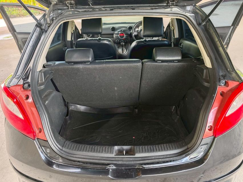 Mazda 2 1.5 Sports Groove Hatchback AT ปี 2011 19