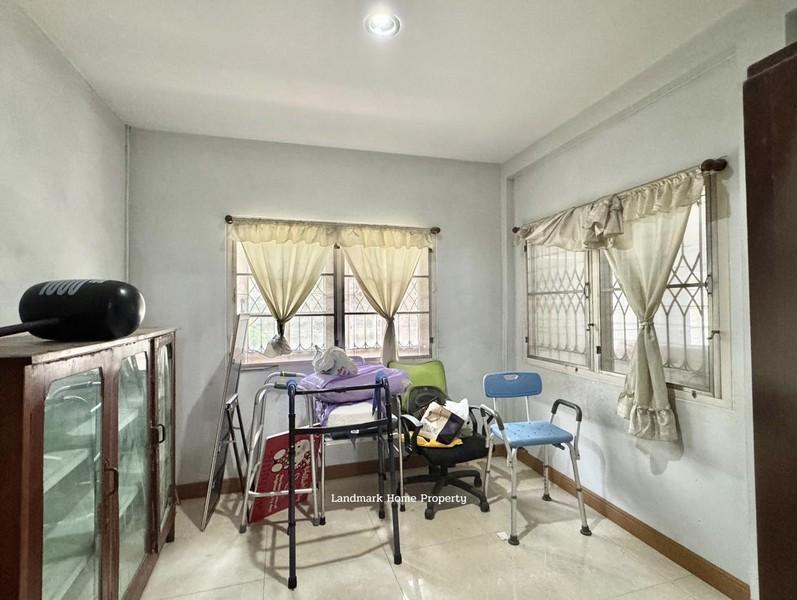 LM25-0139 ขายที่ดินพร้อมบ้าน 2 หลัง เนื้อที่ 119 ตรว พรหมวัฒน์ พระราม2 ซอยวัดกำแพง ใกล้เซ็นทรัลพระราม2 3