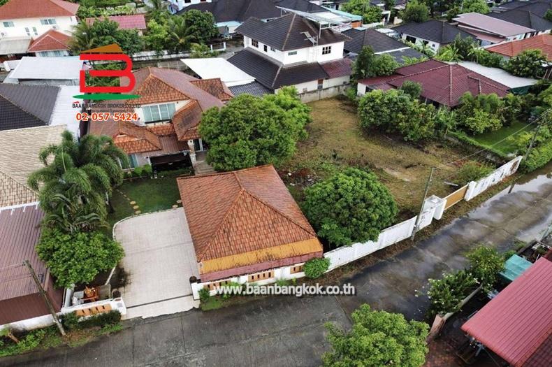 บ้านเดี่ยว หมู่บ้าน เดอะลัคโฮม เนื้อที่ 219.8 ตรว. ถนนเลี่ยงเมืองลำพูน อ.เมือง จ.ลำพูน 12