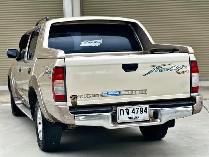 รีบขาย NISSAN FRONTIER 2