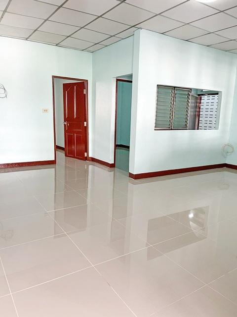 MRTสุทธิสาร 1.6กม. รัชดา18-20 MRT โชคชัย4 800ม. ขายบ้านเดี่ยว 1ชั้น 50ตร.วา.200ตร.ม..4 นอน 2 น้ำ ทำเลดี ทาวน์ อิน ทาวน์  4
