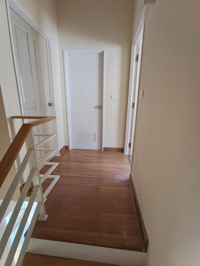 ขายบ้านทาวน์เฮ้าส์ โกลเด้นทาวน์พุทธมณฑลสาย 3 9