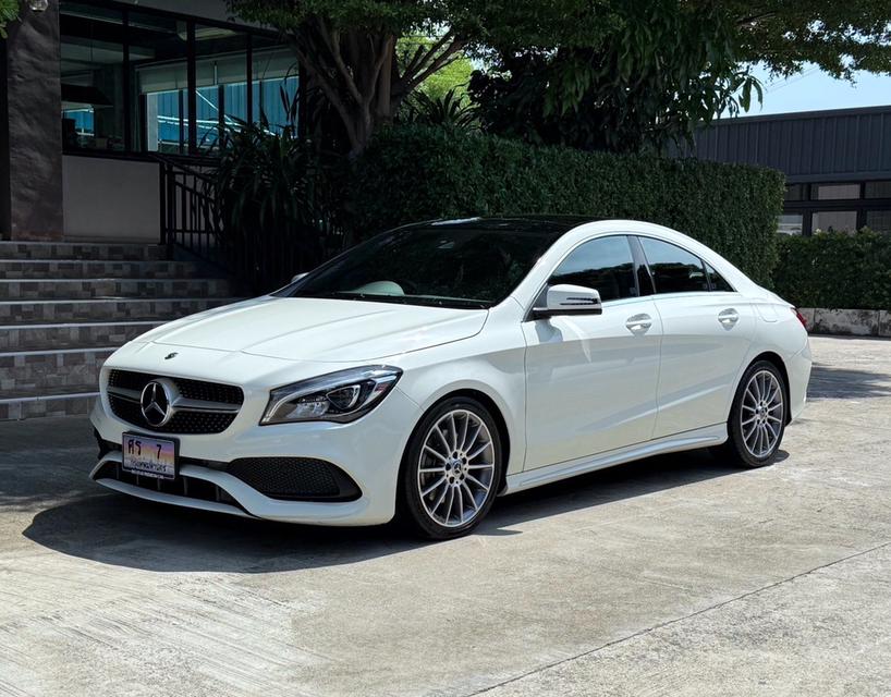 2018 BENZ CLA 250 AMG FACELIFT รถออกศูนย์ BENZ THAILAND รถวิ่งน้อยเพียง 80,000 กม รถไม่เคยมีอุบัติเหตุครับ