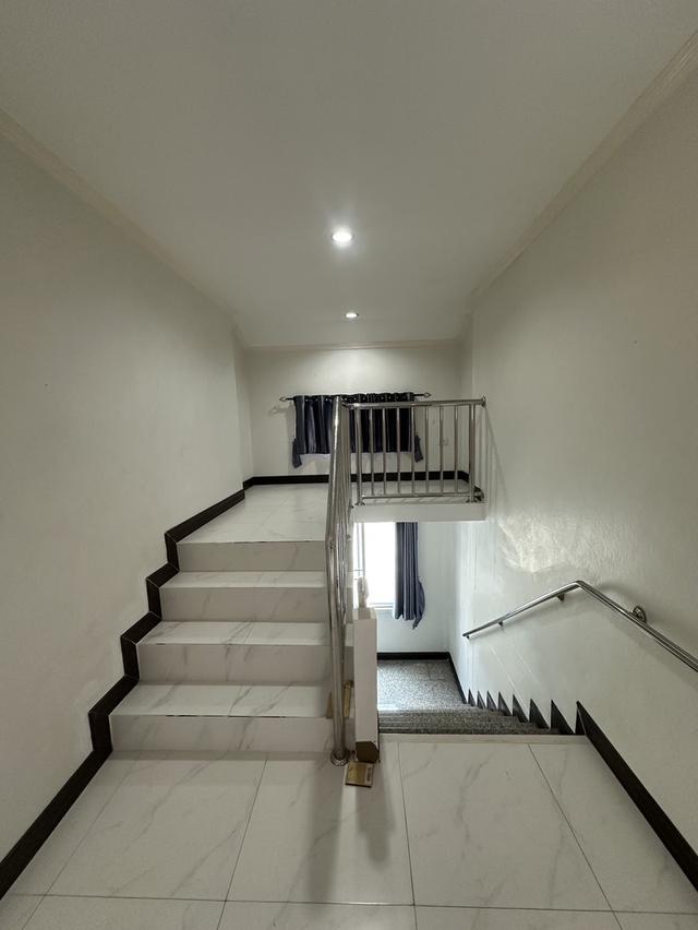 บ้านดี่ยว 2 ชั้น สินทวี การ์เด้น 3 10