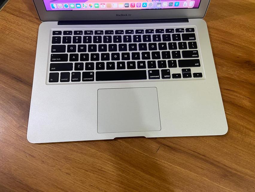 Apple MacBook Pro (Retina 15-inch Mid 2015) 3