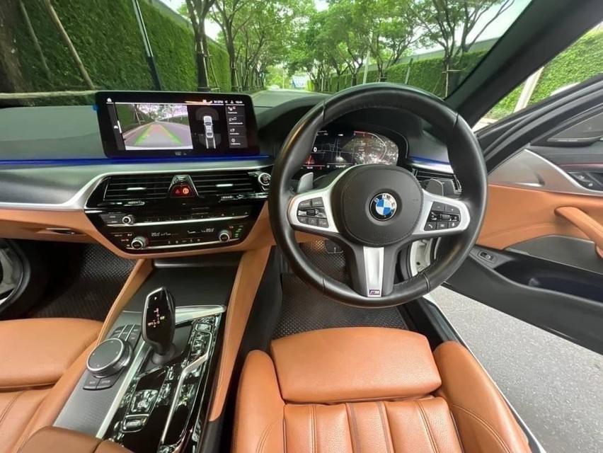 BMW 520d M Sport LCI (G30) 2021 รูปที่ 9