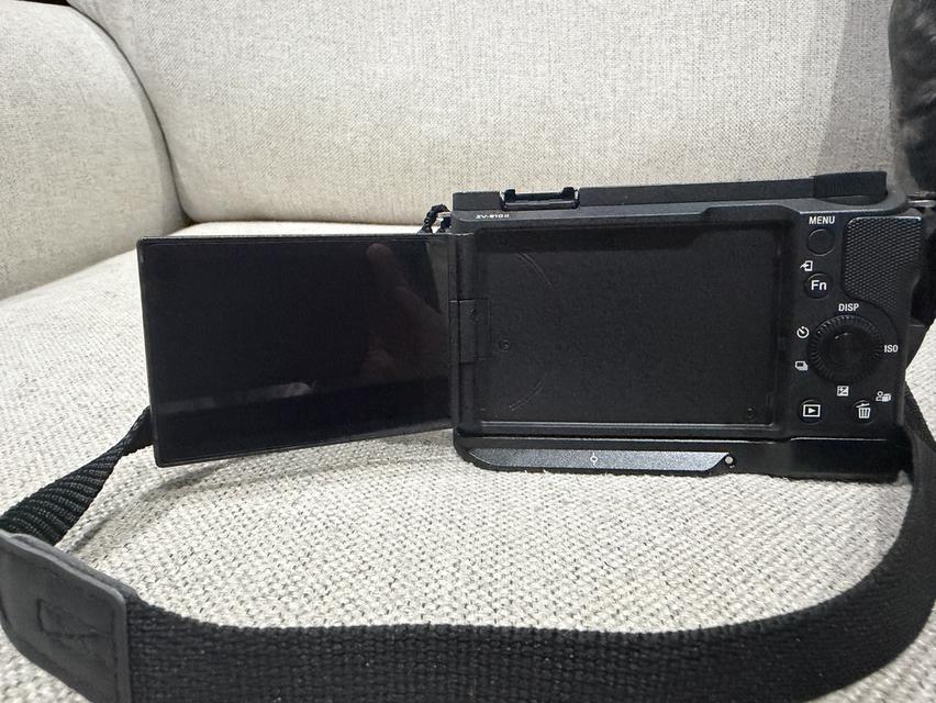 ปล่อย Sony ZV-E10 II พร้อมเลนส์ 3 ตัว ใช้งานน้อย สภาพดีมาก รูปที่ 6