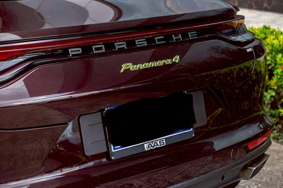 2023 Porsche Panamera 4 E-Hybrid Executive ไมล์ 6,000 ใหม่กริ๊บ แต่คุ้มกว่าป้ายแดงตั้ง 3.ล้านบาท 7