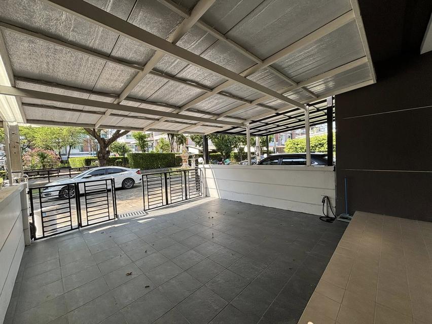 ให้เช่าทาวน์โฮม 3 ชั้น หมู่บ้าน Town plus อ่อนนุช สภาพดี รีโนเวทใหม่ 3