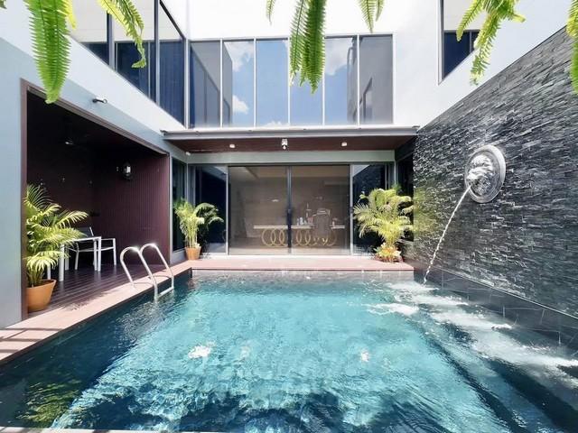 ขาย บ้านเดี่ยว 3 ชั้น สไตส์โมเดิร์น ซอยอินทระ 28 รัชดาภิเษก เขตดินแดง อายุบ้านเพียง 2 ปี 1