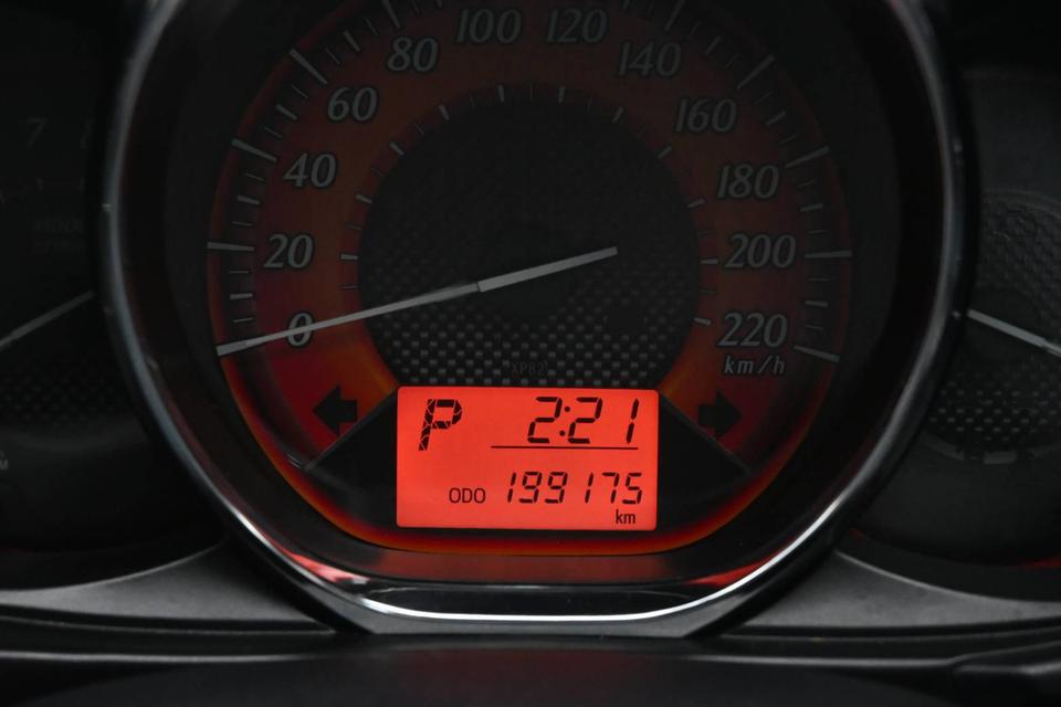 Toyota Yaris 1.2 G ปี 2014🔻กระจกไฟฟ้า 🔻เซ็นทรัลล็อค 🔻เกียร์ออโต้ 🔻แอร์ออโต้🩸ประหยัดน้ำมัน 🩸ล้อแม็กยางใหม่ ✅ราคา 258,000 บาท ส รูปที่ 8