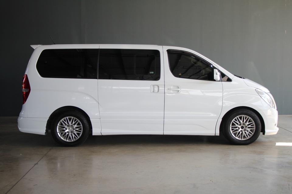 Hyundai Grand Starex VIP 2018 รหัส BM2832 9