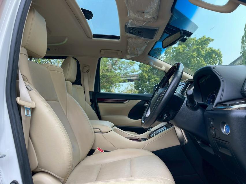 Toyota #Alphard 2.5 Hybrid E-Four SRC TOP รถบ้านสภาพดี มือเดียวป้ายแดง รุ่นท็อป 💥 เลขไมล์ 186,xxx กม. 💥 ปี2016 จด 2017 💥 ขายเพียง 1,379,000 บาท รูปที่ 11
