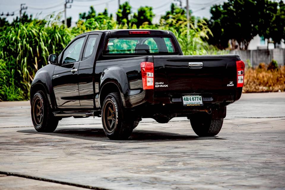 Isuzu D-Max Hi-Lander Cab 2.5 VGS Z ท๊อป ปี 2013 เกียร์ธรรมดา สีดำ  8