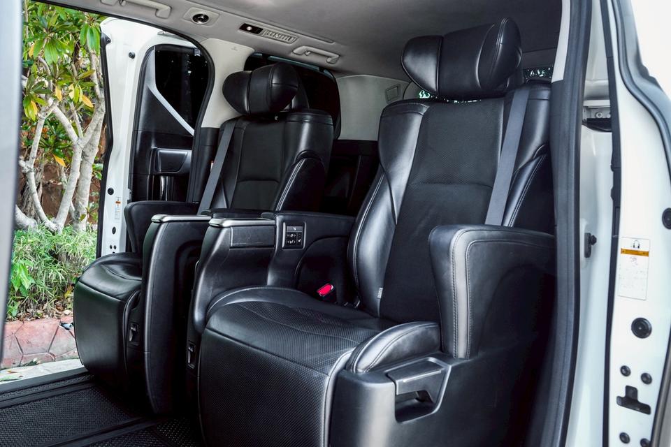 รหัสรถ CBL3753 TOYOTA VELLFIRE 2.5 Hybrid E-Four ZR G Edition AT 2018 รูปที่ 9