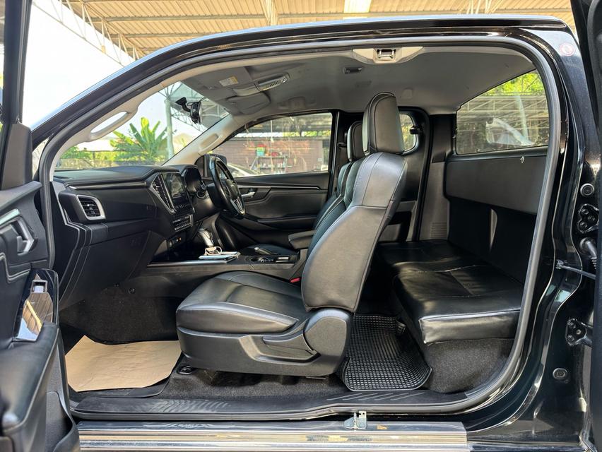 ใหม่กริ้บบบISUZU DMAX Pickup 2dr Ext. Cab Hi-Lander ZP Auto 6spRWD 1.9 Y2020 สีดำ ออโต้ รูปที่ 8