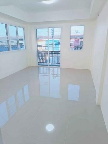 ให้เช่าอาคาร 10 ห้องทำงาน 7 ห้องน้ำ 2 ห้องเอนกประสงค์ ซอยเปรมฤทัย บางแก้ว บางพลี สมุทรปราการ 4