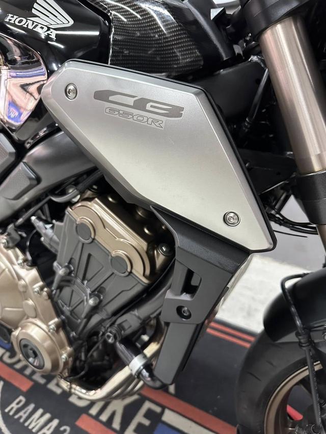ออกรถ 0 บาท CB650R ของแต่งครบ ผ่อนสบาย  17