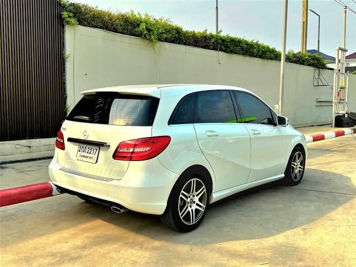 รีบขาย Mercedes-Benz B-Class 4