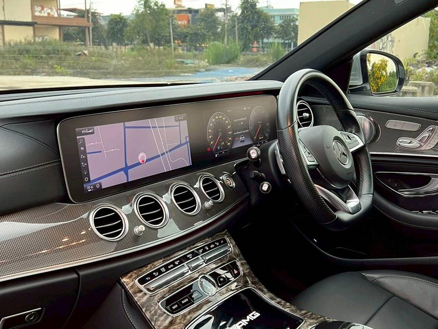 Mercedes Benz E350e AMG W213 ปี 2018 จด 2020 16