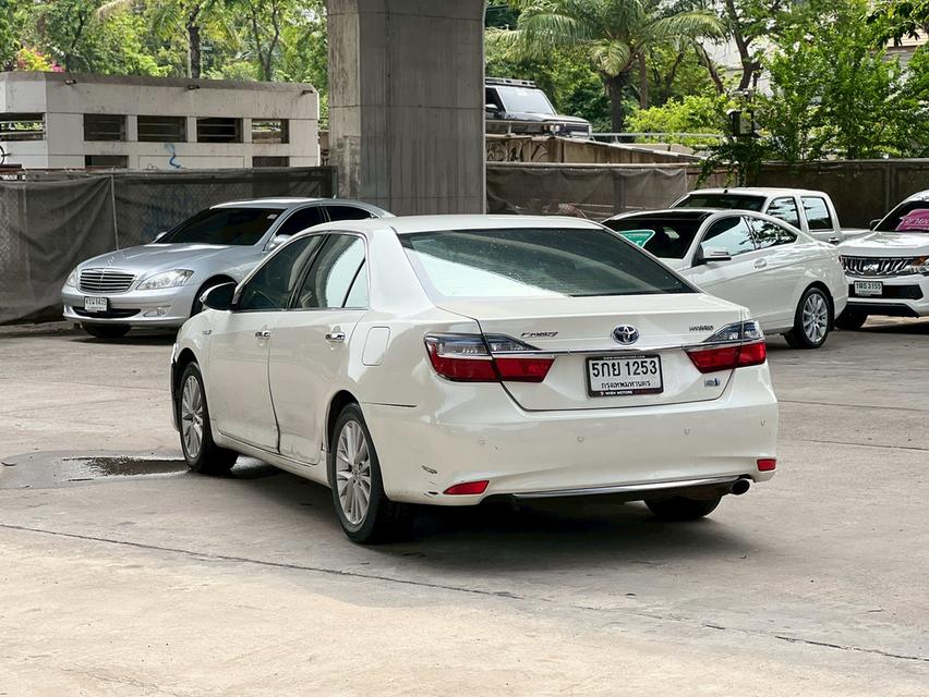 ขายรถ Toyota Camry 2.5 Hybrid ปี 2016 สีขาว เกียร์ออโต้ 6