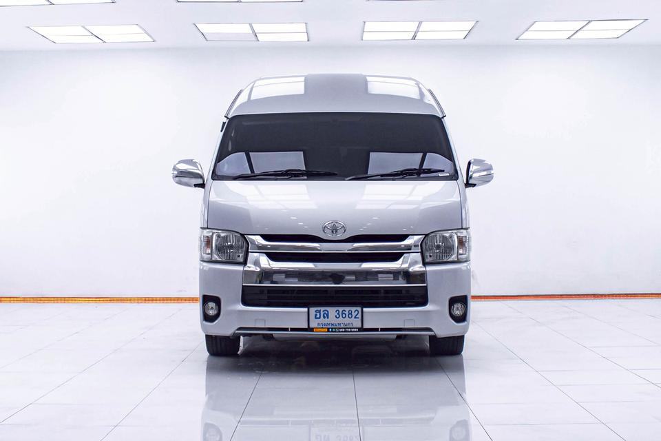 TOYOTA COMMUTER 3.0 D4D 2015