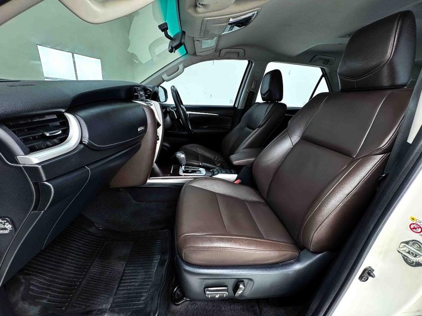 TOYOTA FORTUNER 2.4 V โฉมปี (15-ปัจจุบัน) 2020 รูปที่ 14