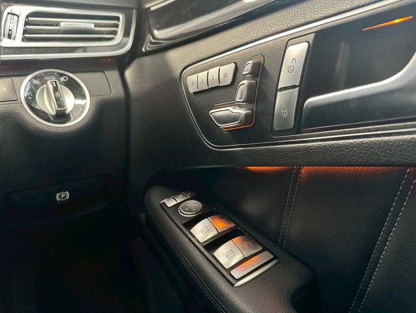 #Benz #E300 #Exclusive #Bluetec #ปี2015 ไมล์ 90,000 กม. 11
