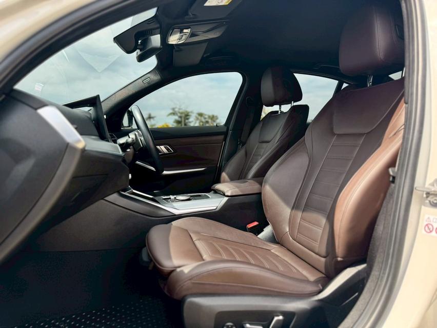 BMW 320d M sport G20 (LCI) จอยาว ปี 2024 สีขาว  14