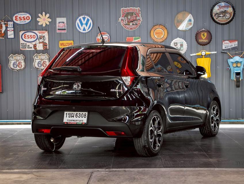 รถวัยรุ่นสร้างตัว รถสวยสภาพดี ออฟชั่นแน่นเต็มคัน MG3 1.5 X SUNROOF ปี2021 ตัวท็อปสุด รุ่นยอดนิยม ไมล์น้อย 6,000 กม.