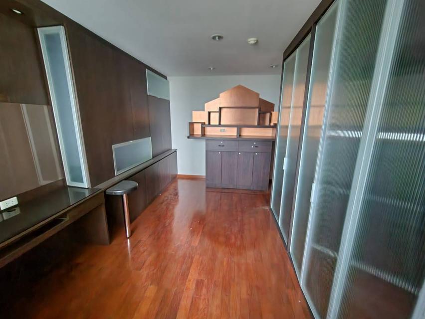 คอนโดห้องใหญ่ วิวแม่น้ำเจ้าพระยา! ขาย Riverine Place Condominium (141.43 ตร.ม.) เพียง 8.74 ล้านบาท 19