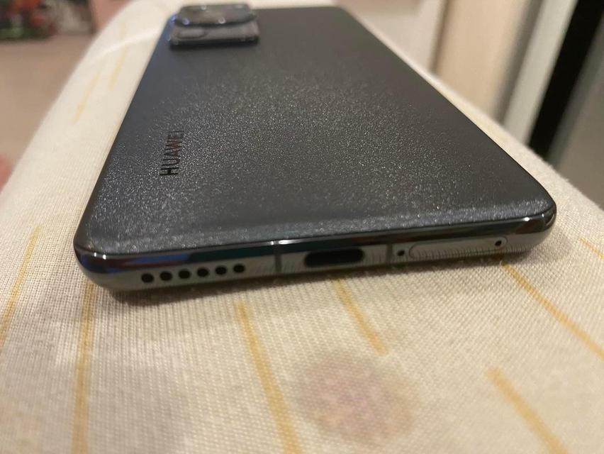 Huawei p60 pro สีดำ 6