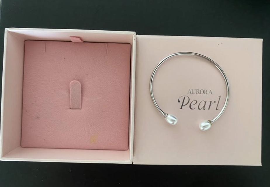 กำไลข้อมือ Aurora ( Bright  Pearl) ของแท้ 100%