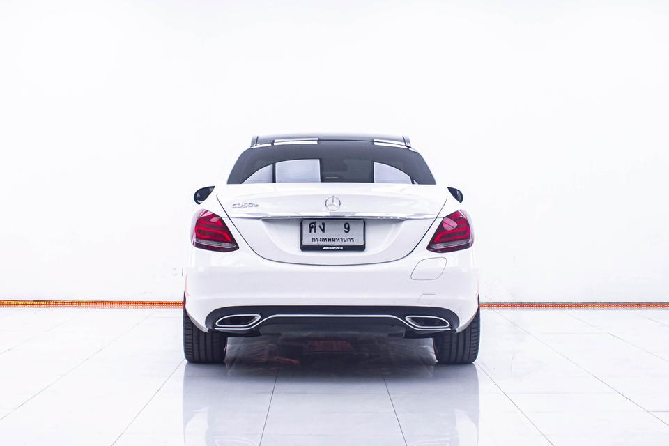 รหัสรถ 1D619 BENZ C350E 2.0 AMG 2018 13