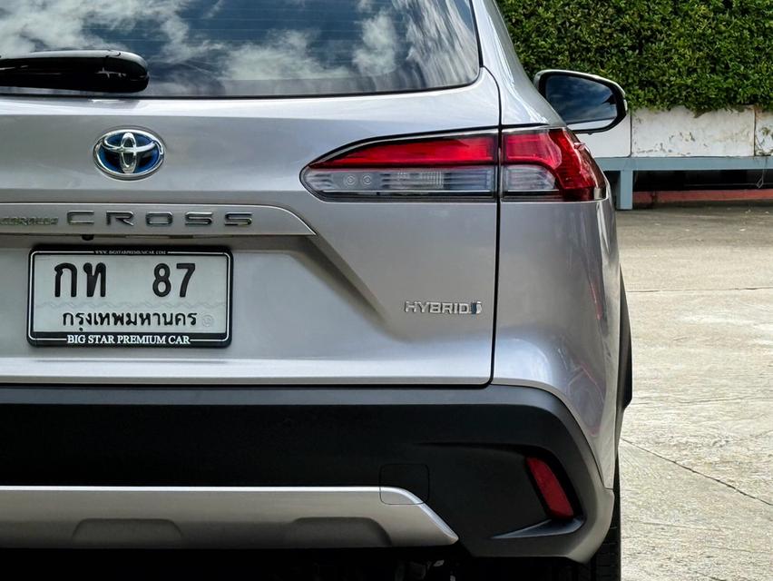 2021 Toyota CROSS HYBRID PREMIUM SAFETY รถมือเดียว 70,000 กม เลขไมล์แท้ เข้าศูนย์ตามระยะ รถไม่มีอุบัติเหตุครับ 9