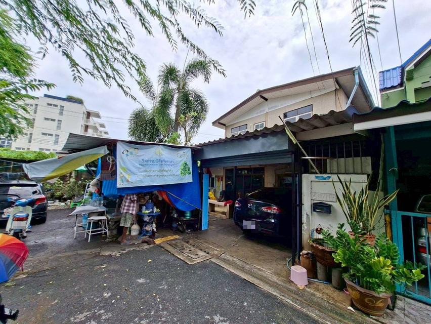 ขายบ้าน 2 ชั้น ซอยโกสุมรวมใจ18 ดอนเมือง 2