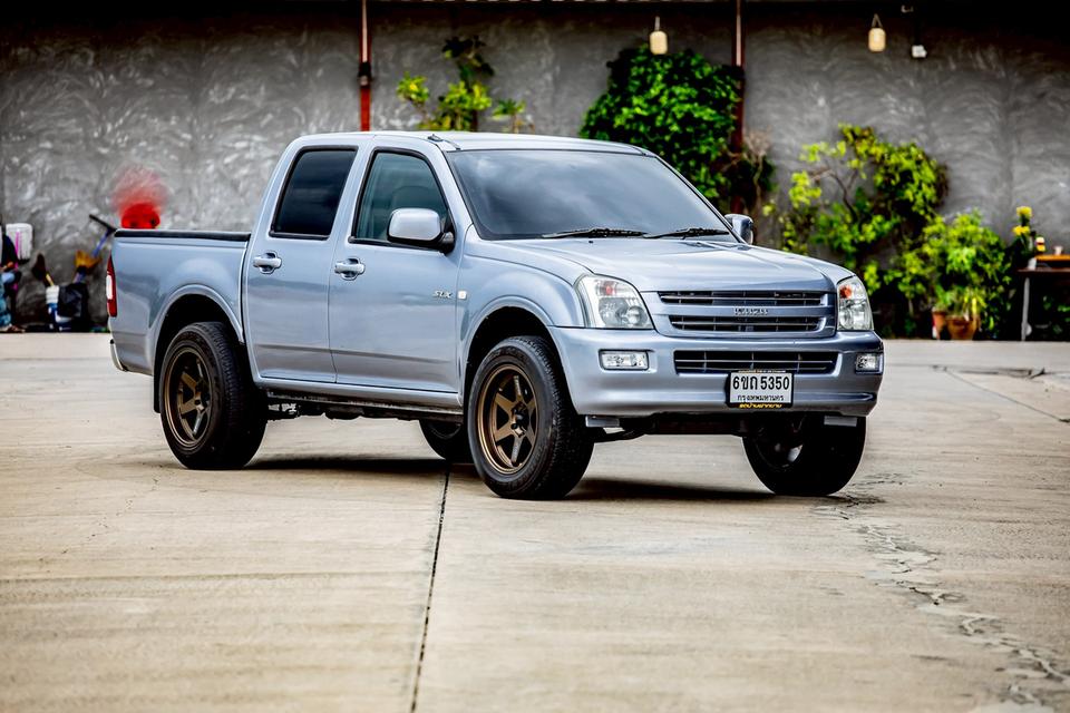 Isuzu D-Max Hi-Lander Cab4 3.0 Di Turbo เกียร์ออโต้ ปี 2003 สีเทา สวยสภาพดี