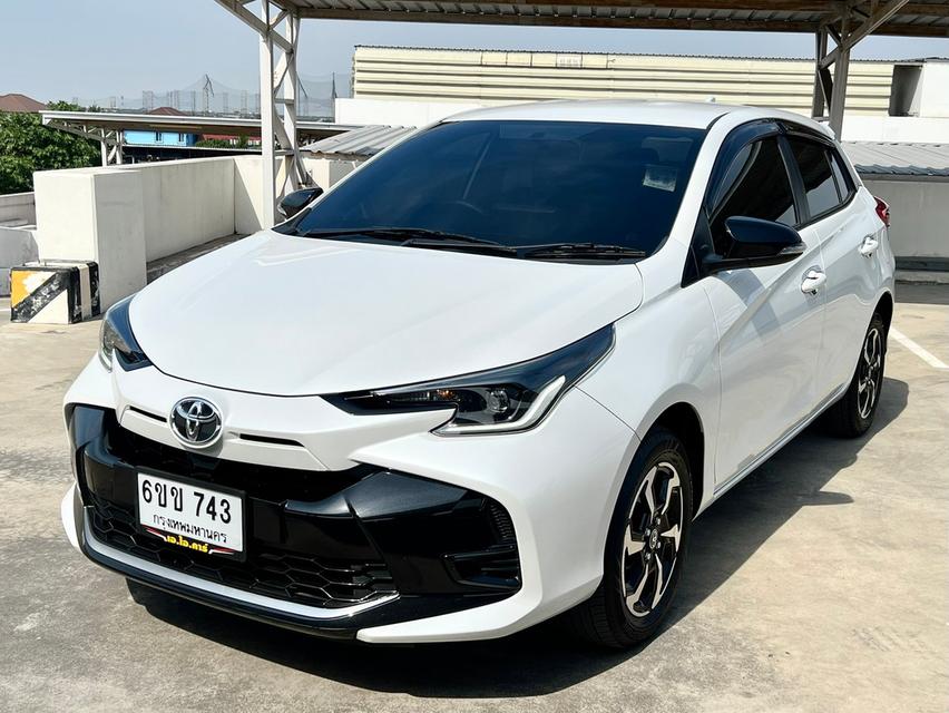 TOYOTA YARIS 1.2 Smart  ปี2024 รถสวย เจ้าของมือเดียว ไมล์ 9,000 km