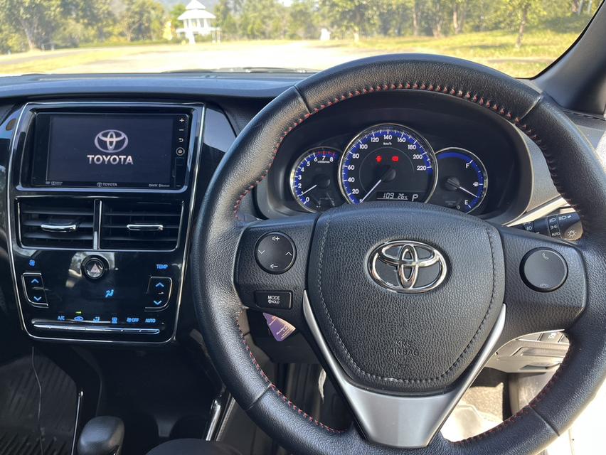 Toyota Yaris 1.2 G 2019 ตัวท๊อปสุด สีขาว รถEco Car Hatchback 5 ประตู ขับประหยัดน้ำมัน รถมือเเรกออกห้าง ** รถบ้านมือเดียว ผู้หญิงใช้ 6