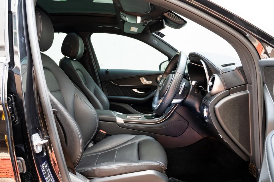Benz GLC300e AMG Dynamic Facelift จดทะเบียน 2021✔️มือเดียว 90,000KM ตัวท็อปสุด AMG หลังคาแก้ว รุ่น Facelift รูปที่ 6